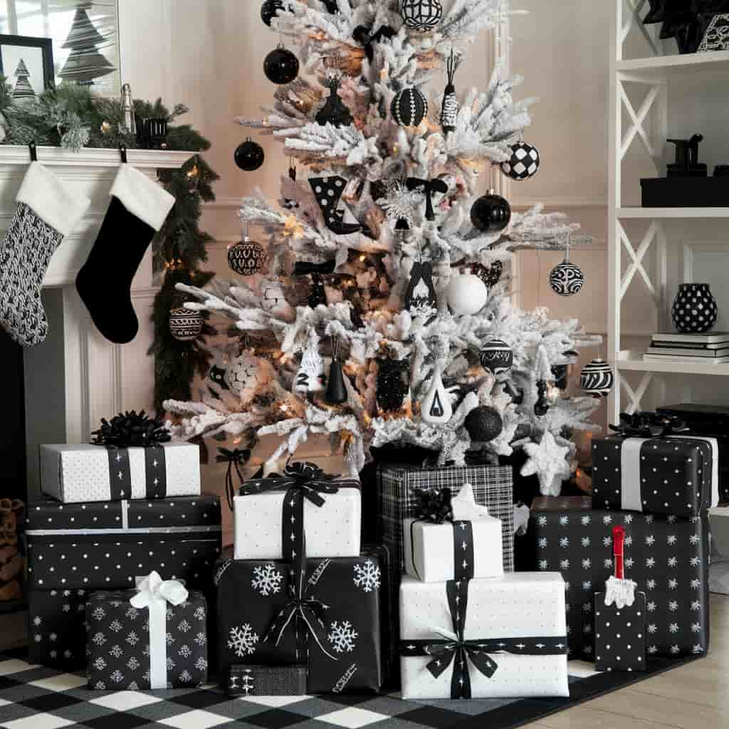 Black and White Gift Wrapping