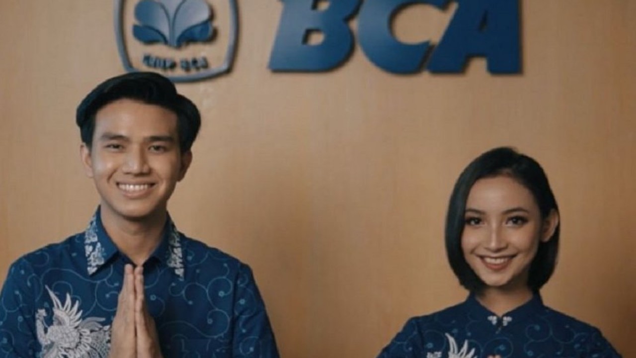 gaji pegawai bank bca